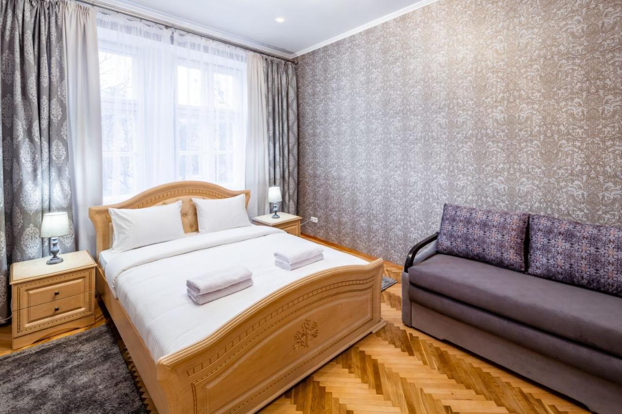 Alfa Apartments Svobody 31 Lviv Luaran gambar